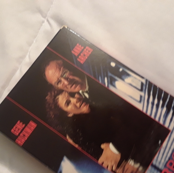 6/$15 Narrow margin carolco home video VHS tape - Picture 6 of 7